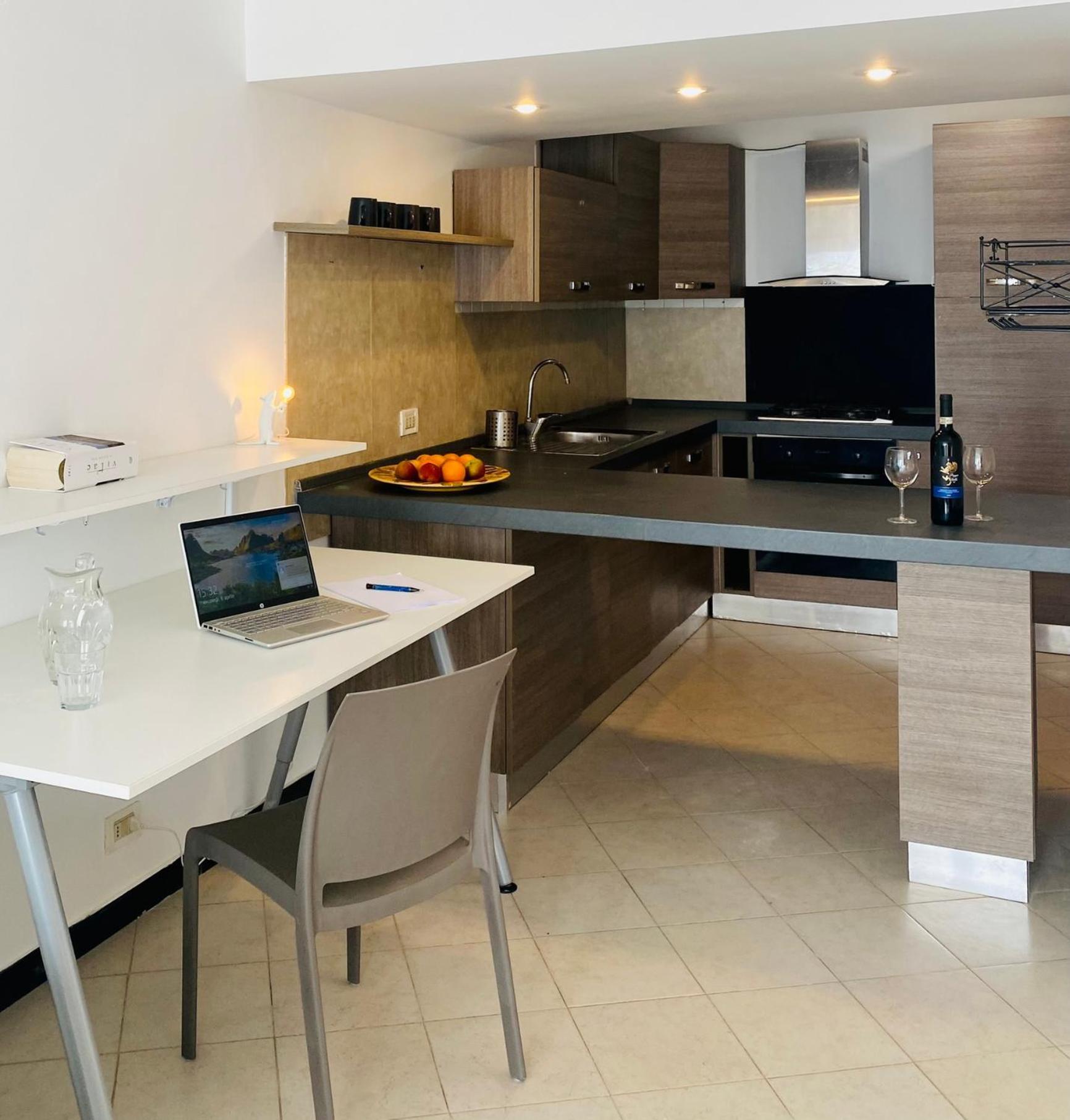 Beautiful Flat With Terrace And Sea View - Free Parking * Gênes