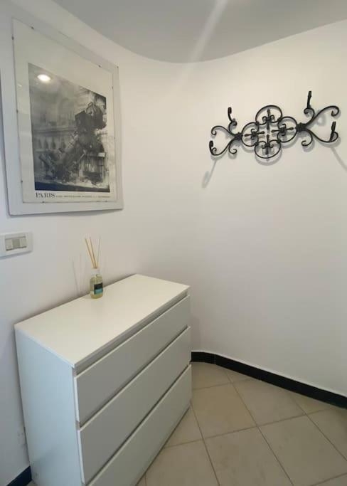 Beautiful Flat With Terrace And Sea View - Free Parking * Genova